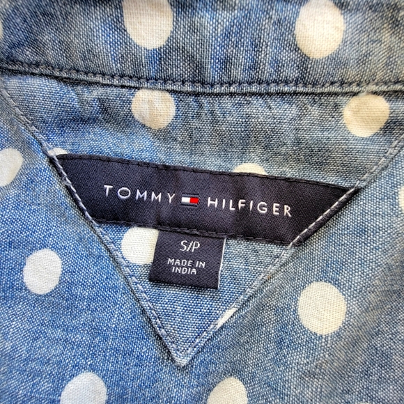 🌻 Tommy Hilfiger Polka Dot Short-Sleeved Button-Down Blouse Size Small - Picture 3 of 4
